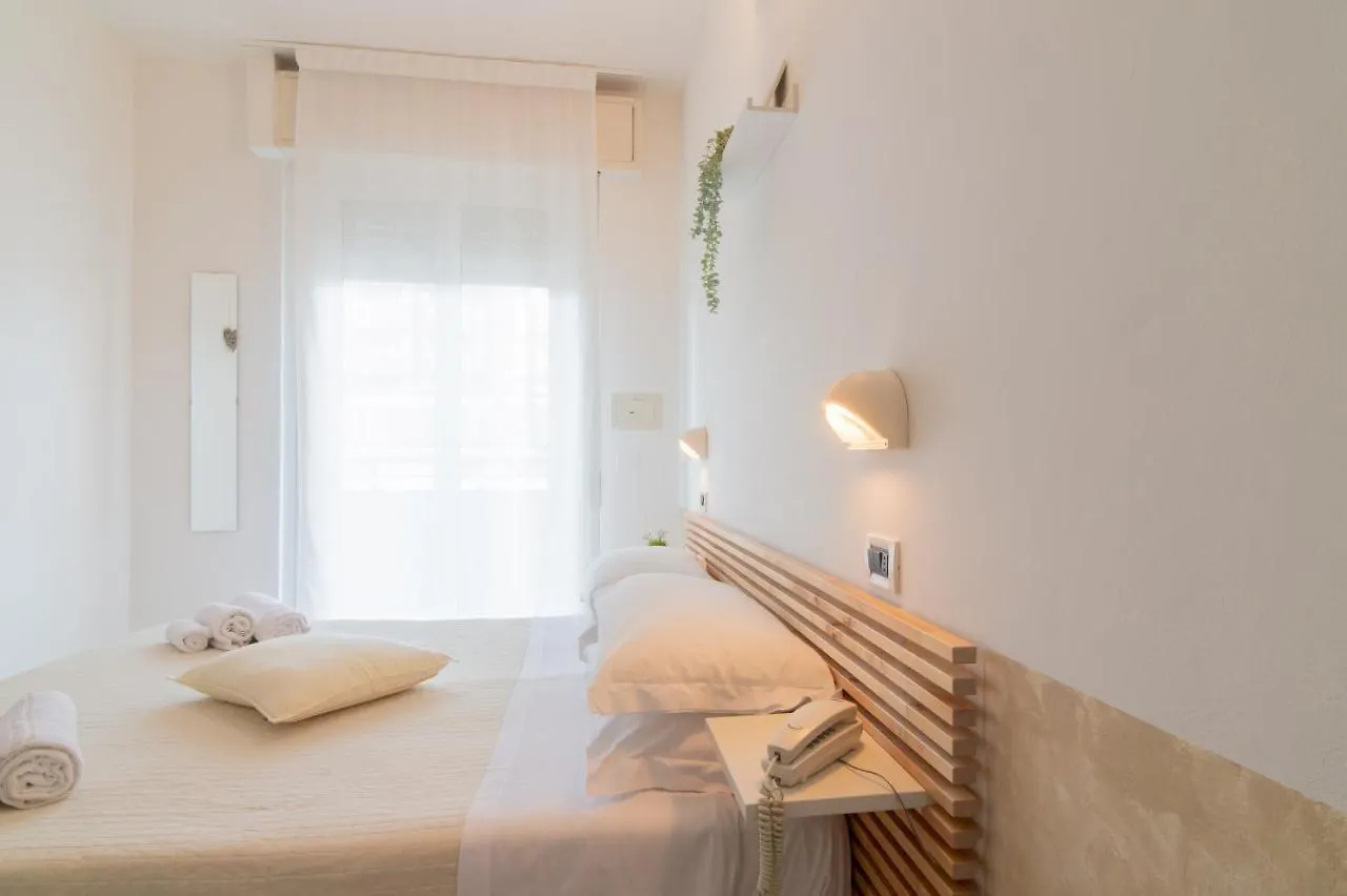 Hotel John Rimini